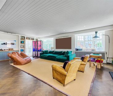 3 bedroom flat to rent - Photo 2