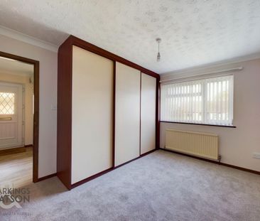 2 bedroom detached bungalow to rent - Photo 5