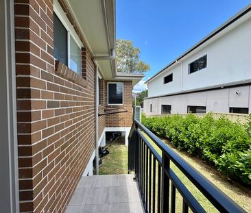 Sleek Brand-New Duplex in a Prime West Ryde Location - Photo 5
