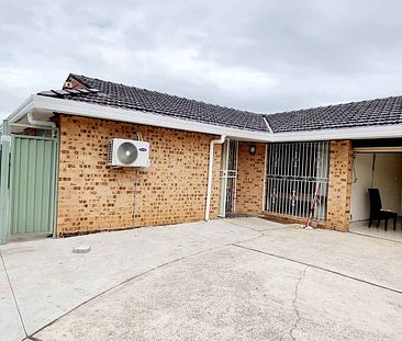 5 SINDEL CLOSE, Rooty Hill - Photo 1