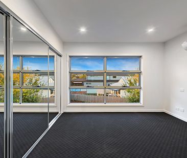 3/43 Wales Street, Brunswick West VIC 3055 - Photo 4