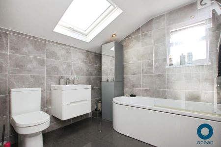 2 bedroom terraced house to rent - Photo 3