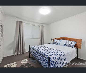 3 Bedroom House - Tamworth - Photo 4