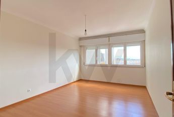Apartamento T3 em Lisboa