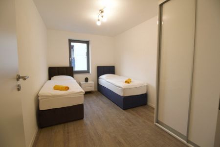 Hochwertig ausgestattetes Business-Apartment "Emil" in KA-Durlach - Photo 4