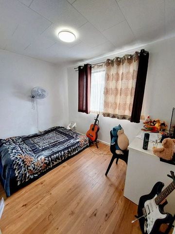 Modern, Warm & Private — Renovated 3 Bedroom Home! - Photo 4