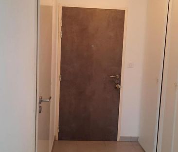 Louer appartement 2 pièces de 41 m² - Photo 2