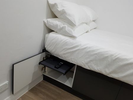 19/16 Ward Ave, Potts Point, NSW 2011 - Photo 2