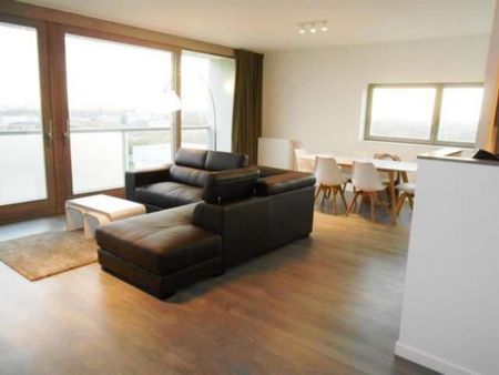 Appartement - à louer - Photo 2