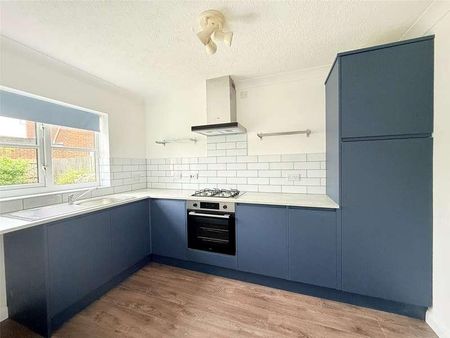 Moray Walk, Hailsham, East Sussex, BN27 - Photo 3
