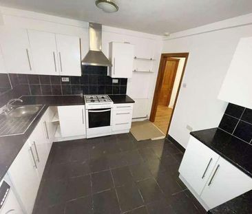 New Malden, KT3 - Photo 3