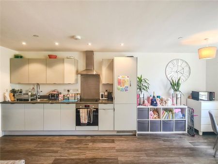 1 bedroom apartment to rent - Photo 4