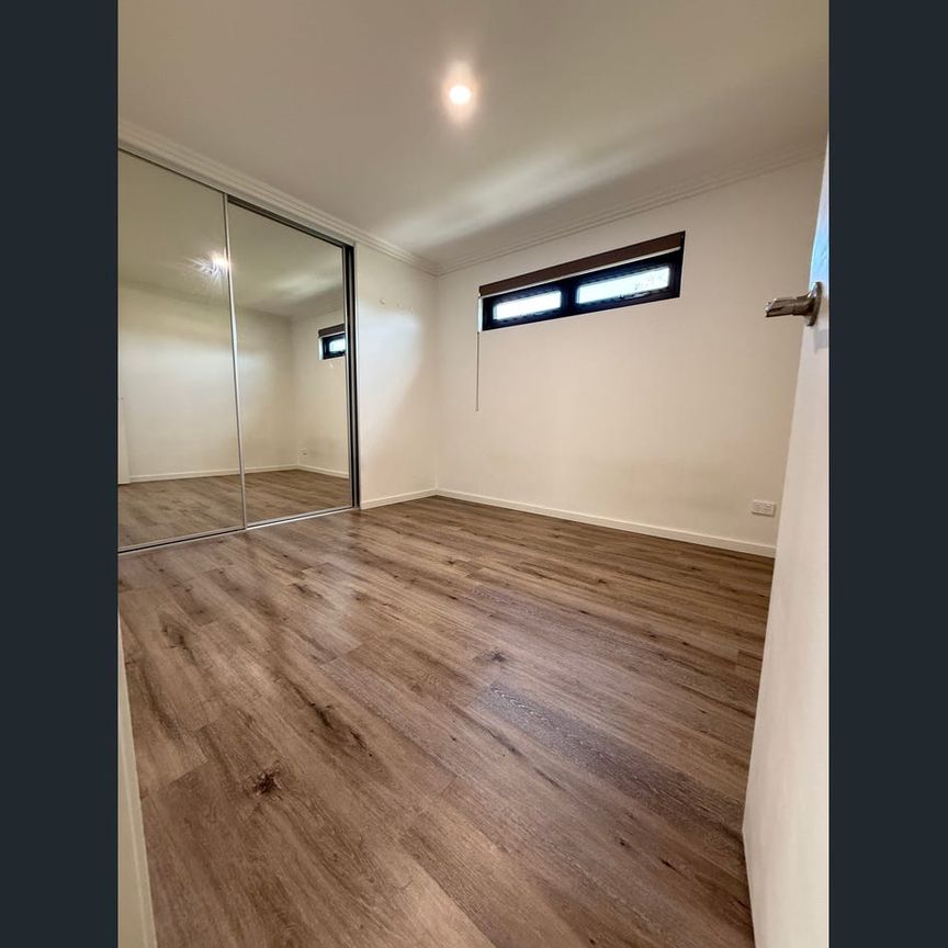 Spacious & Stylish Apartment in a Premium Complex - Photo 1