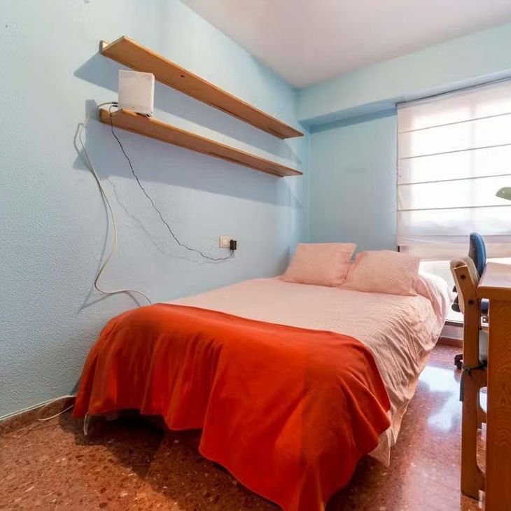 Carrer de Campoamor, Valencia, Valencian Community 46022 - Photo 1