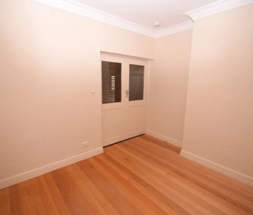 Unit 4/35 Eildon Road, St Kilda. - Photo 3