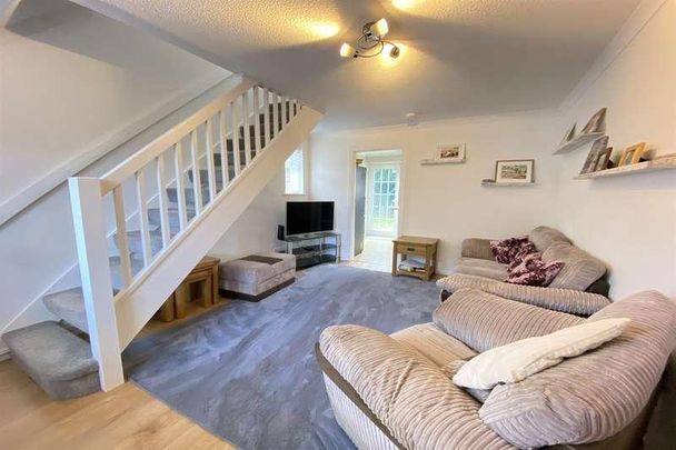 Chineham, Basingstoke, RG24 - Photo 1