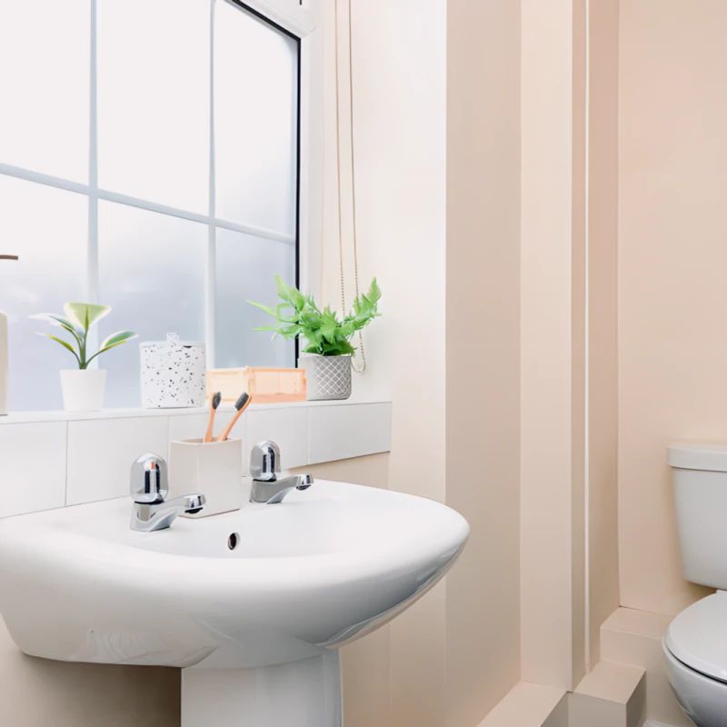 Large Studio - Photo 1