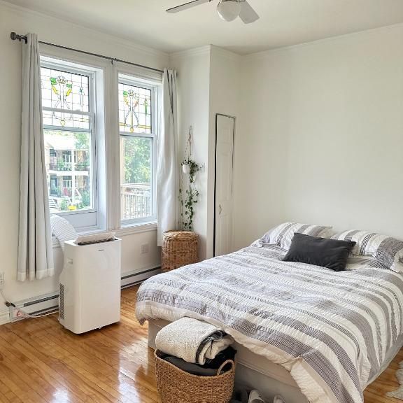 Beau 5 ½ dispo le 1er novembre sur la plus belle rue à Verdun! - Photo 1
