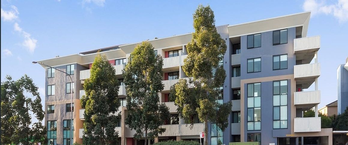 Great Location - Photo 1