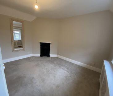 4 bedroom detached house to rent - Photo 6