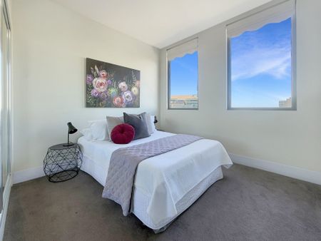 807/221 Sturt Street, Southbank - Photo 4