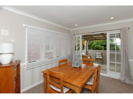 Hillsborough, 227 Hillsborough Road - Photo 2