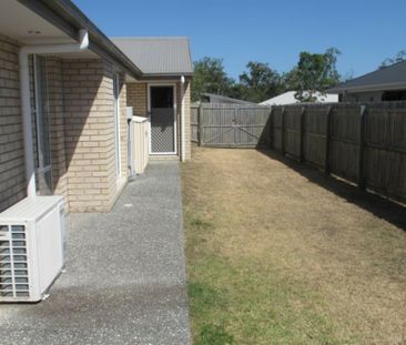 4 BEDROOM FAMILY HOME LOCATED IN QUIET STREET! - Photo 4