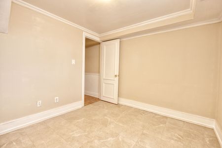 For Lease - 132 Spears Street Unit# Basement, Toronto, Ontario - Photo 2