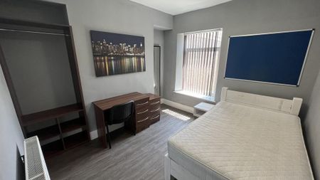 4 bedroom house share to rent - Photo 4