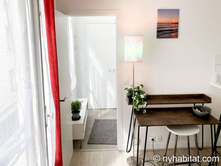 Logement à Paris, Location meublée - Photo 2