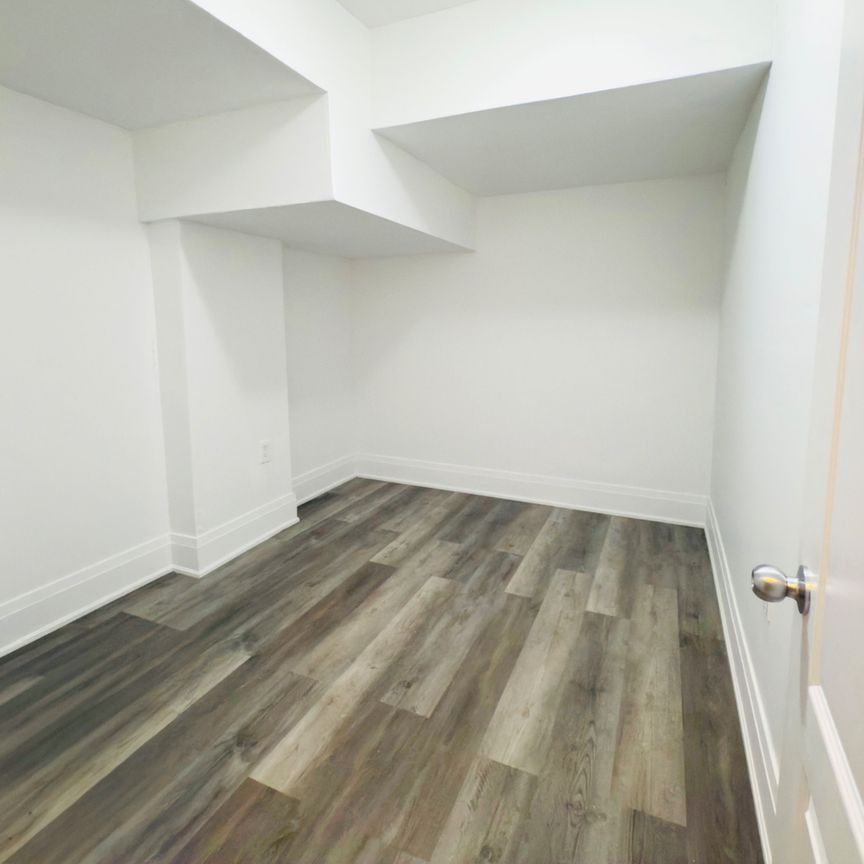 For Lease - 51 Little Lake Drive Unit# Lower, Barrie, Ontario - Photo 1