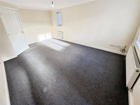 3 bedroom detached house to rent - Photo 3