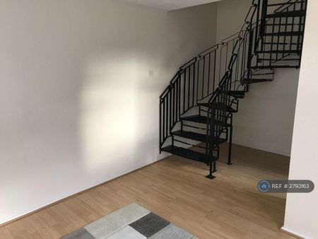 1 bedroom end of terrace house to rent - Photo 5