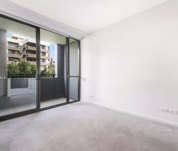 321/5 Vermont Crescent, Riverwood - Photo 3