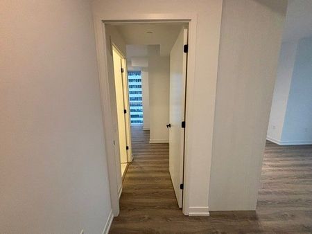 For Lease - 8 Interchange Way Unit# 4802, Vaughan, Ontario - Photo 4