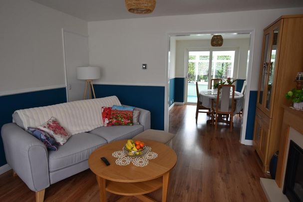 4 bedroom semi-detached house to rent - Photo 1