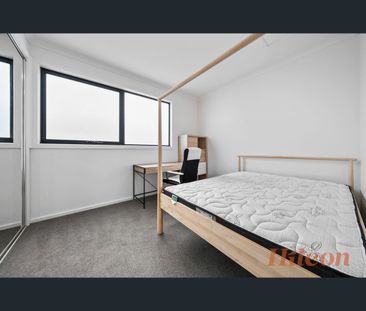61 Royal Road, Braybrook, Vic 3019 - Photo 2