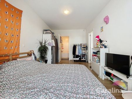 Mooi appartement van 64 m² met terras - Photo 2