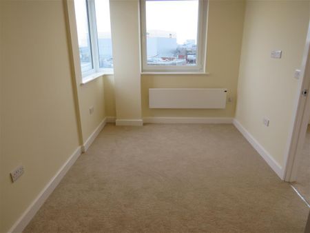 Gower Street - Photo 2