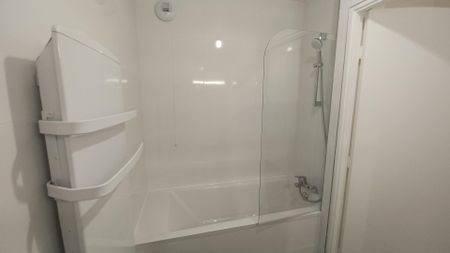 location Appartement T2 DE 54.3m² À ISSY LES MOULINEAUX - Photo 4