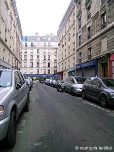 Logement à Paris, Location meublée - Photo 5