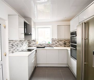 Rosedale Road, CH42 5PG, Birkenhead - Photo 2