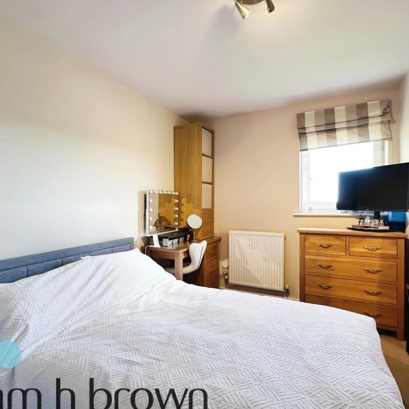 Chelmer Road - Photo 1