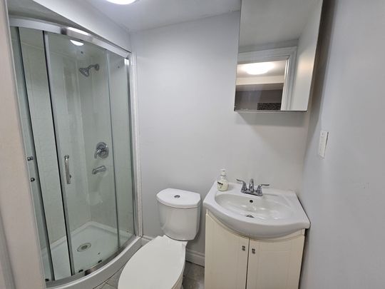 For Lease - 1959 Dalhousie Crescent Unit# Basement, Oshawa, Ontario - Photo 1