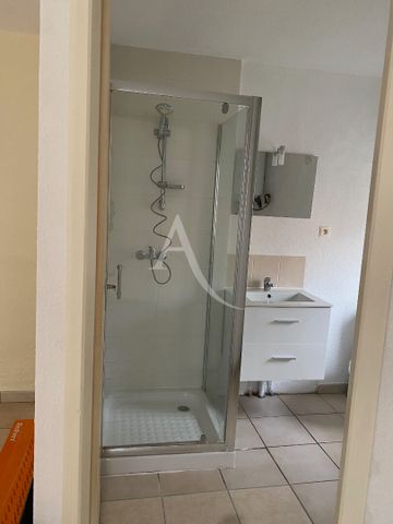 Location Appartement 1 pièce 17m² - Photo 2