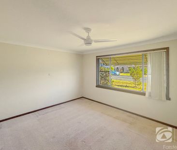 Neat & Tidy Home in Quiet, Tuncurry Location - Photo 6