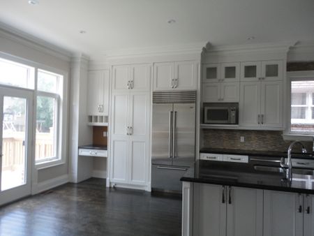 For Lease - 622 COLDSTREM Avenue, Toronto, Ontario - Photo 4