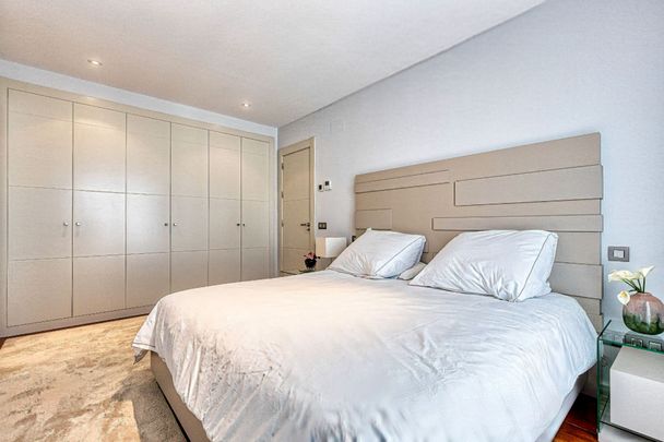 Ático de alquiler en Avenida de Europa, Avenida Europa - Photo 1