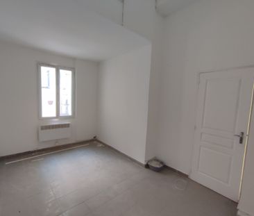 Location Appartement 2 pièces 46m² MARSEILLE 3ème - Photo 6
