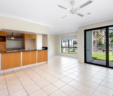 37/85 Palm Meadows Drive, Carrara QLD 4211 - House For Rent | Domain - Photo 4